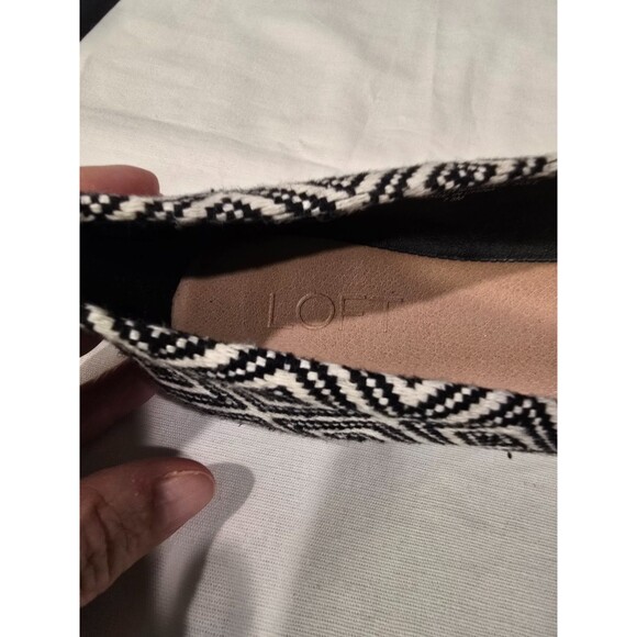 Loft Black & White Geometric Pointed Toe Flats Size 7.5 - Picture 3 of 9